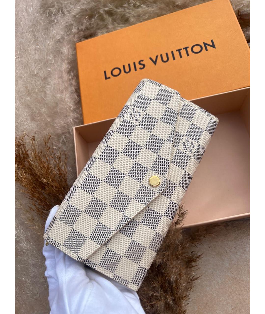 LOUIS VUITTON Бежевый кошелек, фото 2