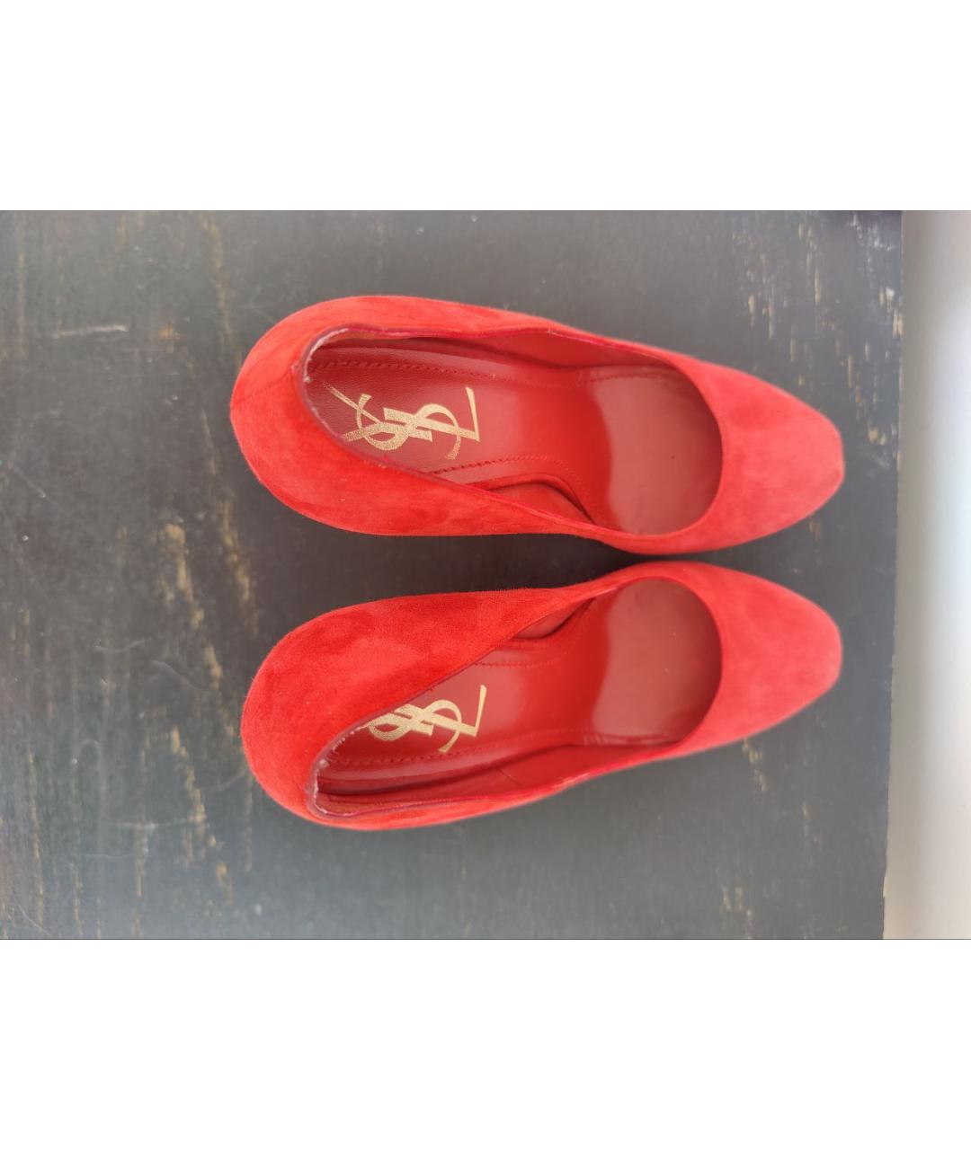 YVES SAINT LAURENT VINTAGE Красные замшевые туфли, фото 3