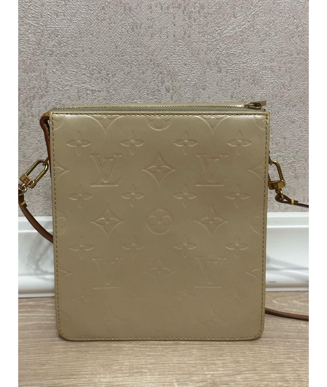 LOUIS VUITTON PRE-OWNED Бежевая сумка через плечо из лакированной кожи, фото 2