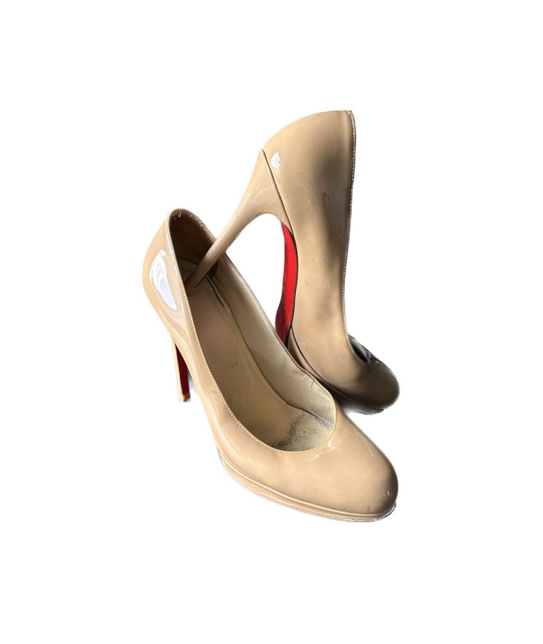 CHRISTIAN LOUBOUTIN Бежевые туфли из лакированной кожи, фото 2