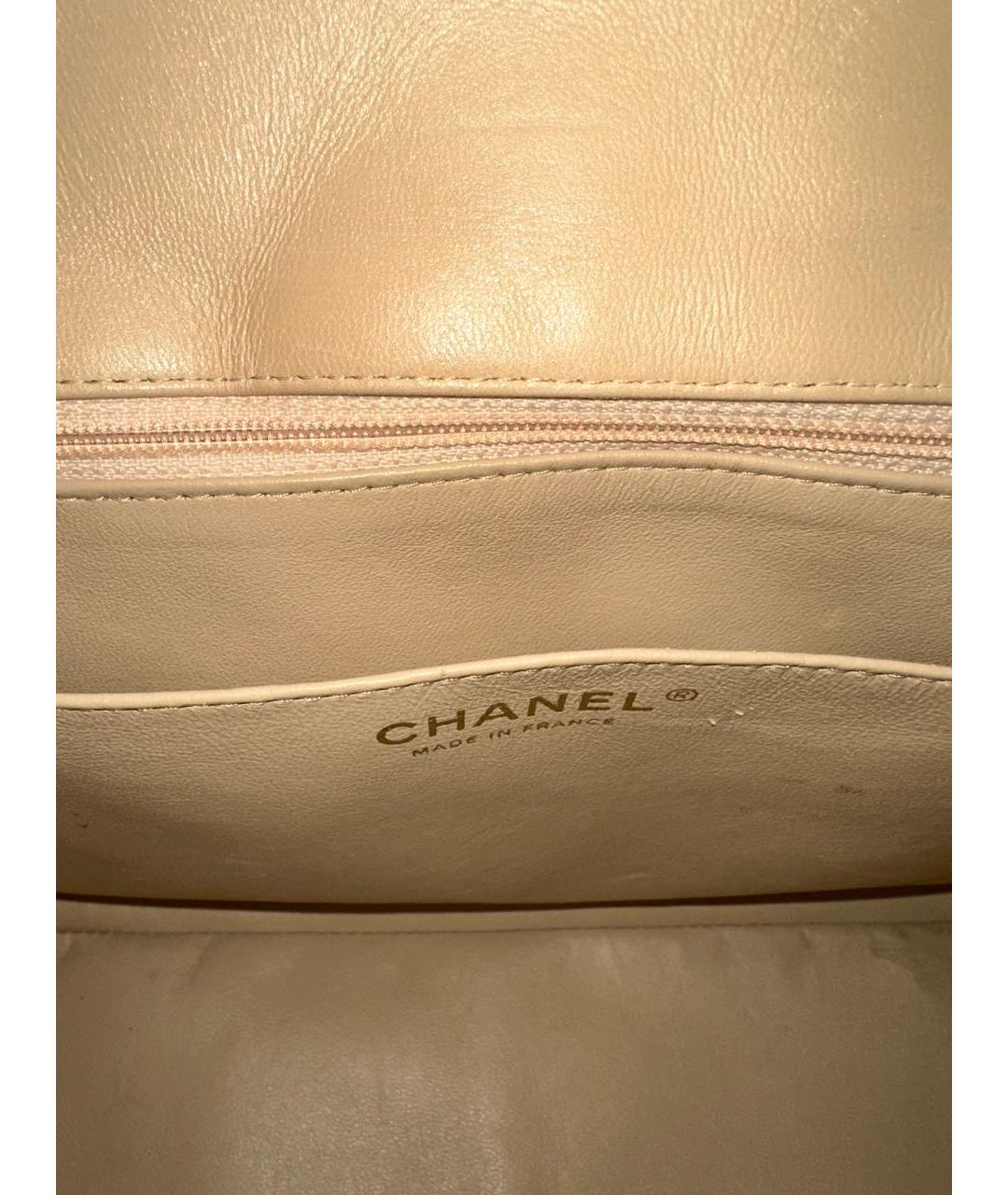 CHANEL Бежевая кожаная сумка через плечо, фото 4