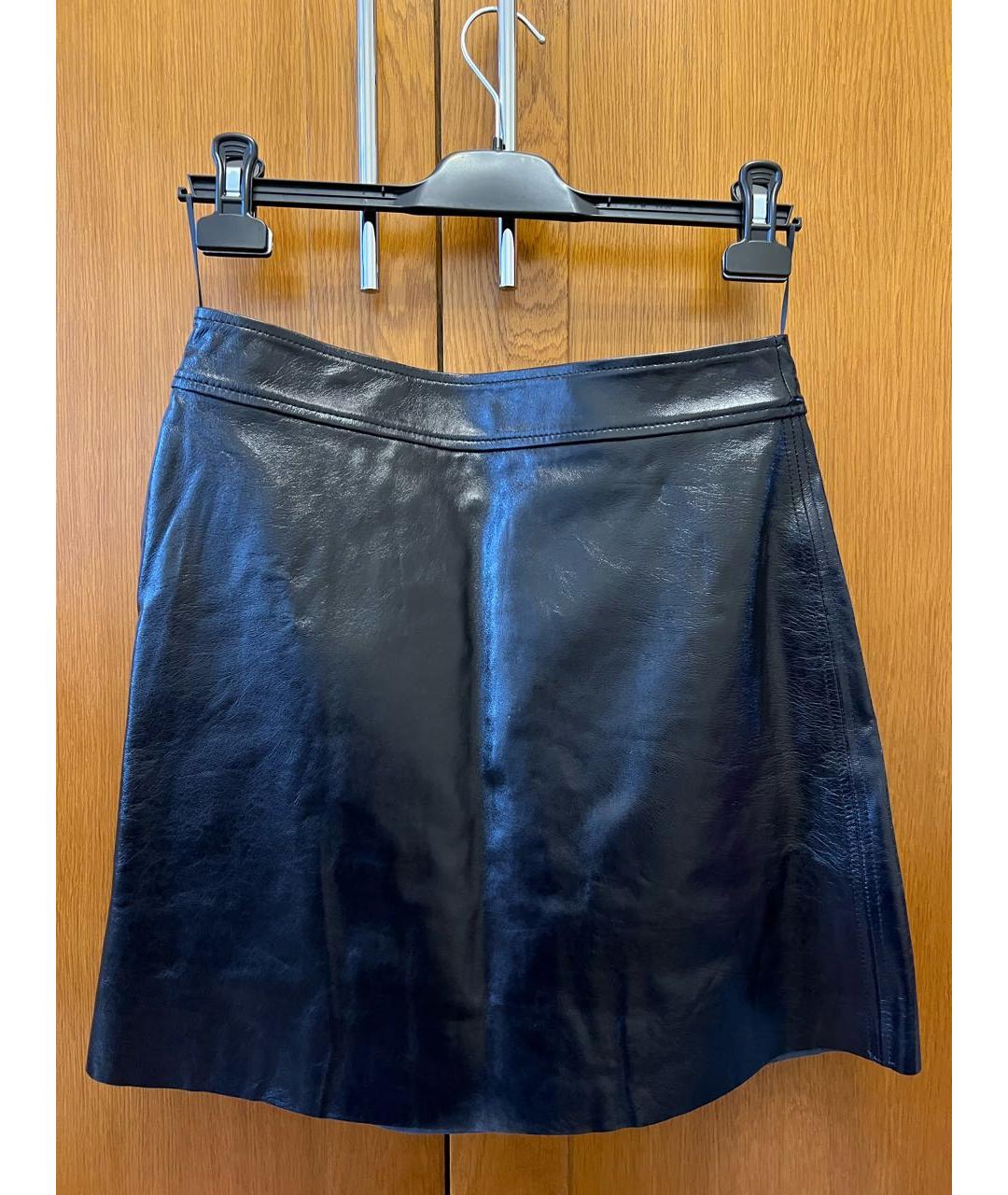 THEORY Черная кожаная юбка мини, фото 9