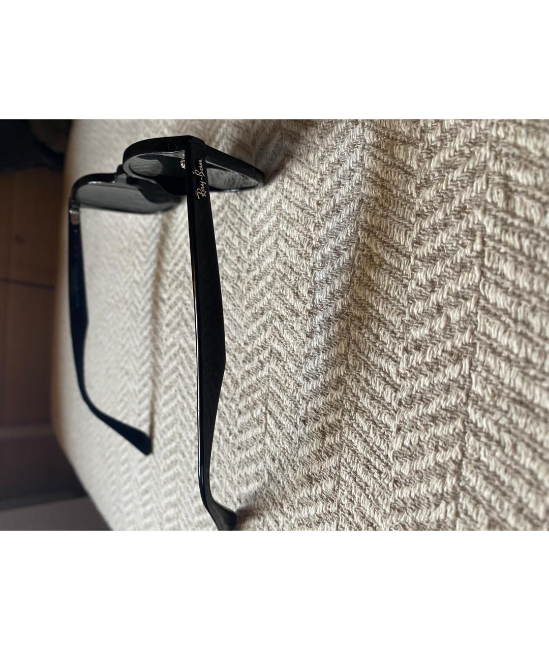 RAY BAN Черные пластиковые солнцезащитные очки, фото 2