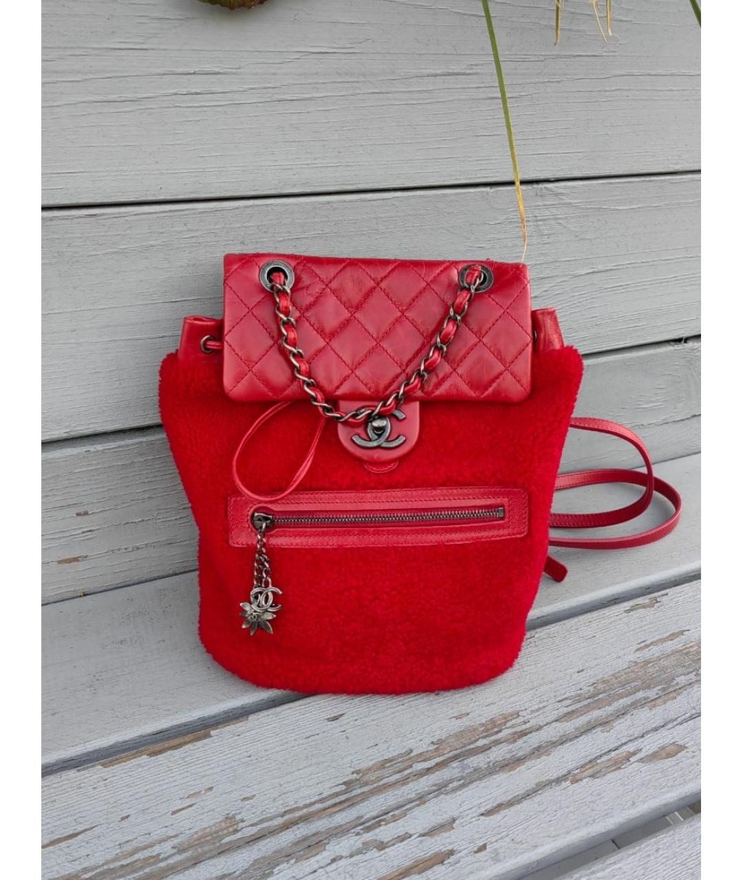CHANEL PRE-OWNED Красный рюкзак, фото 3