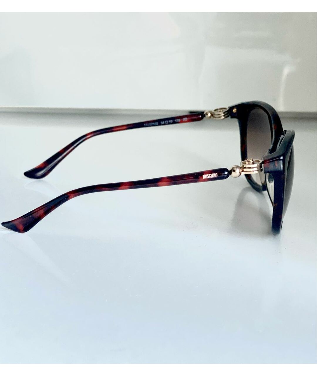 MOSCHINO Коричневые пластиковые солнцезащитные очки, фото 2