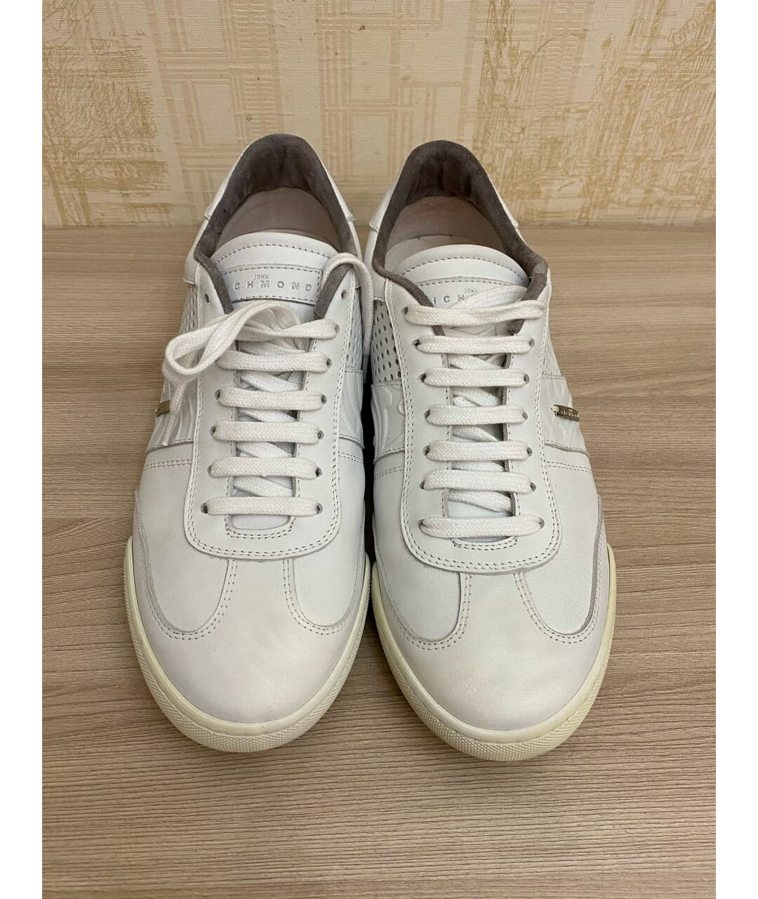 JOHN RICHMOND Белые кожаные низкие кроссовки / кеды, фото 2