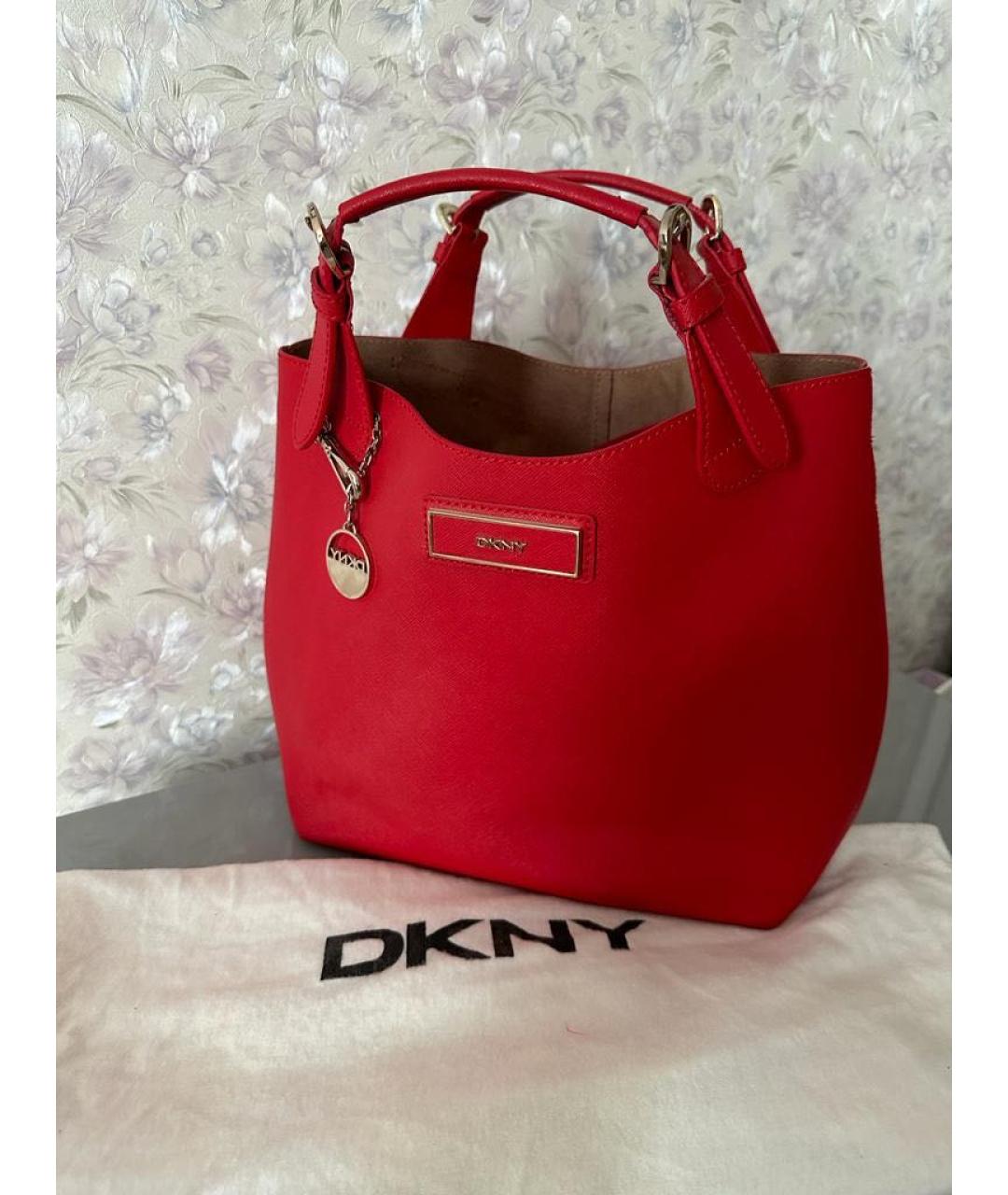 DKNY Красная кожаная сумка с короткими ручками, фото 6
