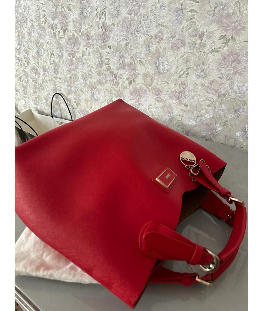 DKNY Красная кожаная сумка с короткими ручками, фото 4