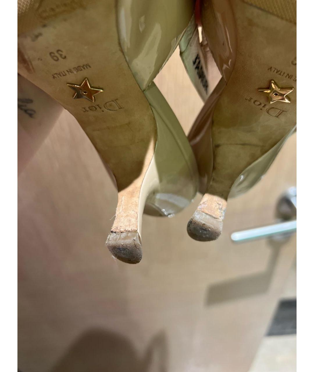 CHRISTIAN DIOR PRE-OWNED Бежевые кожаные лодочки на низком каблуке, фото 8