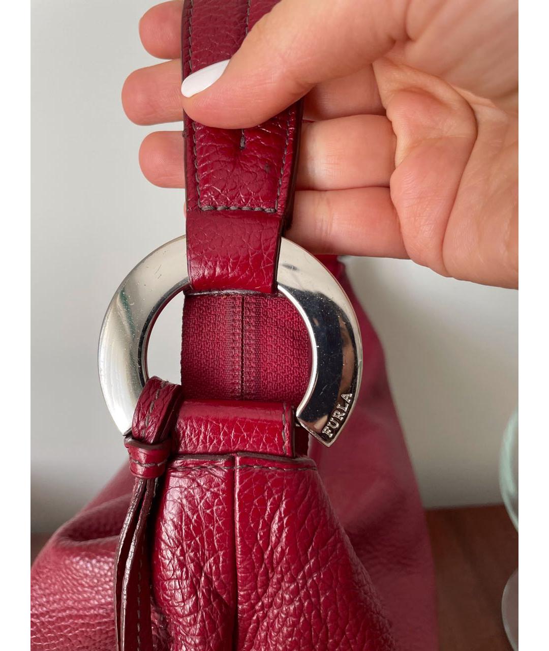 FURLA Бордовая кожаная сумка с короткими ручками, фото 6