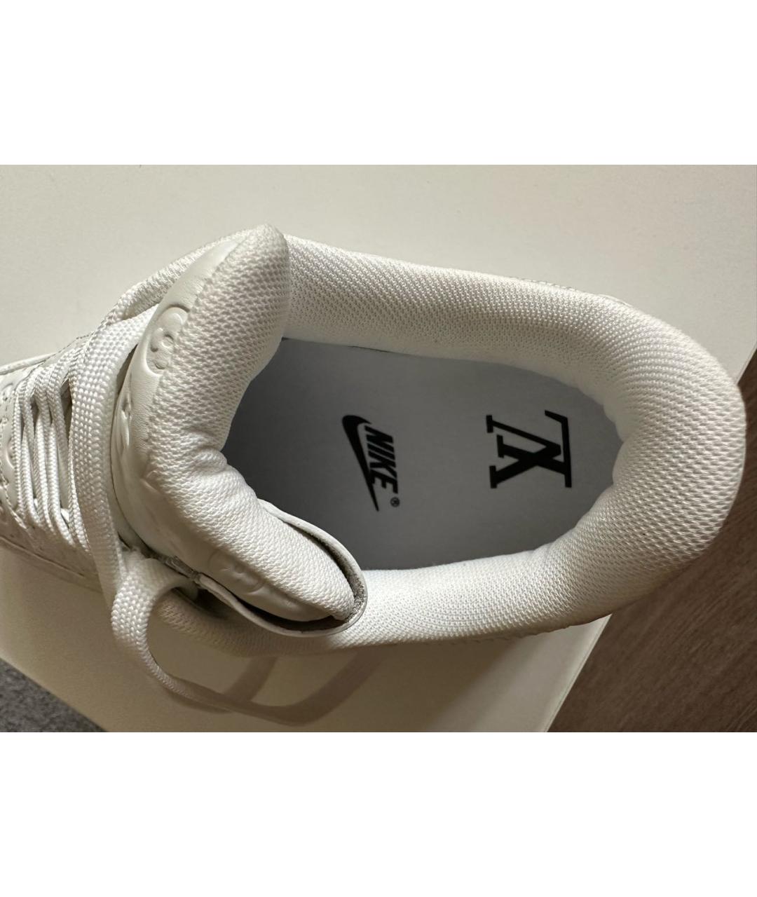 LOUIS VUITTON PRE-OWNED Белые кожаные низкие кроссовки / кеды, фото 9
