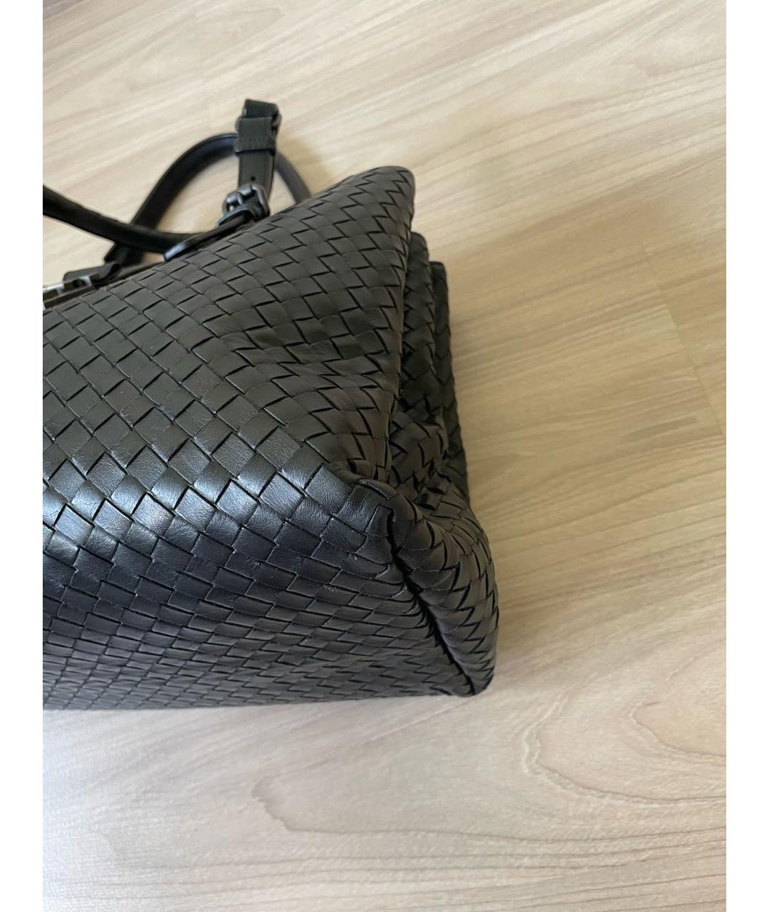 BOTTEGA VENETA Черная кожаная сумка с короткими ручками, фото 4