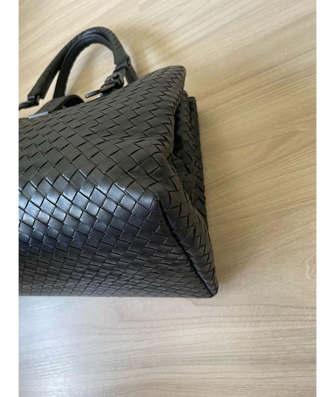 BOTTEGA VENETA Черная кожаная сумка с короткими ручками, фото 5