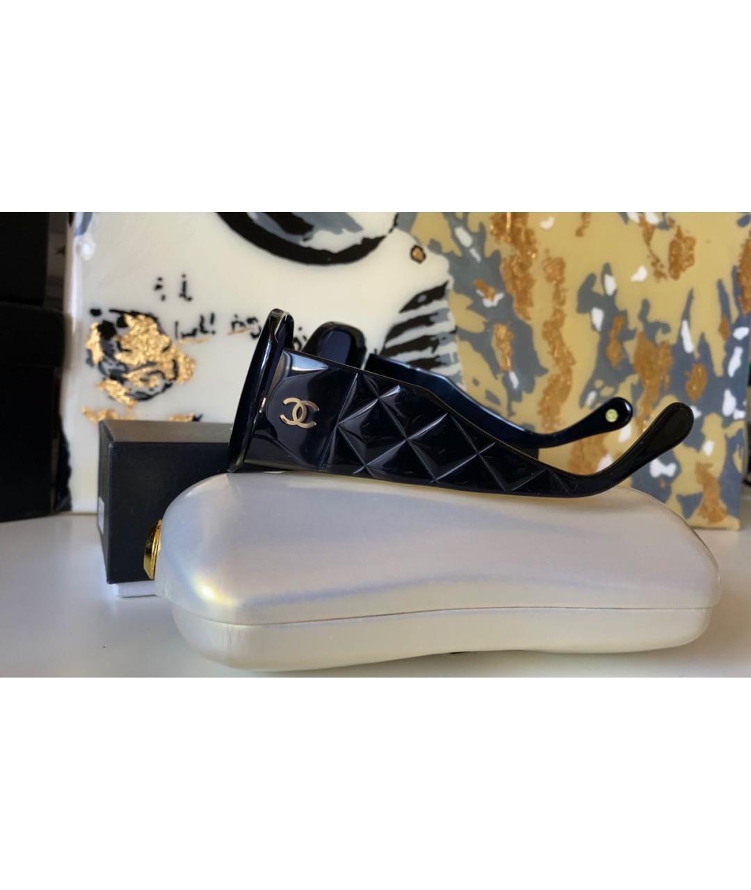 CHANEL Черные пластиковые солнцезащитные очки, фото 2