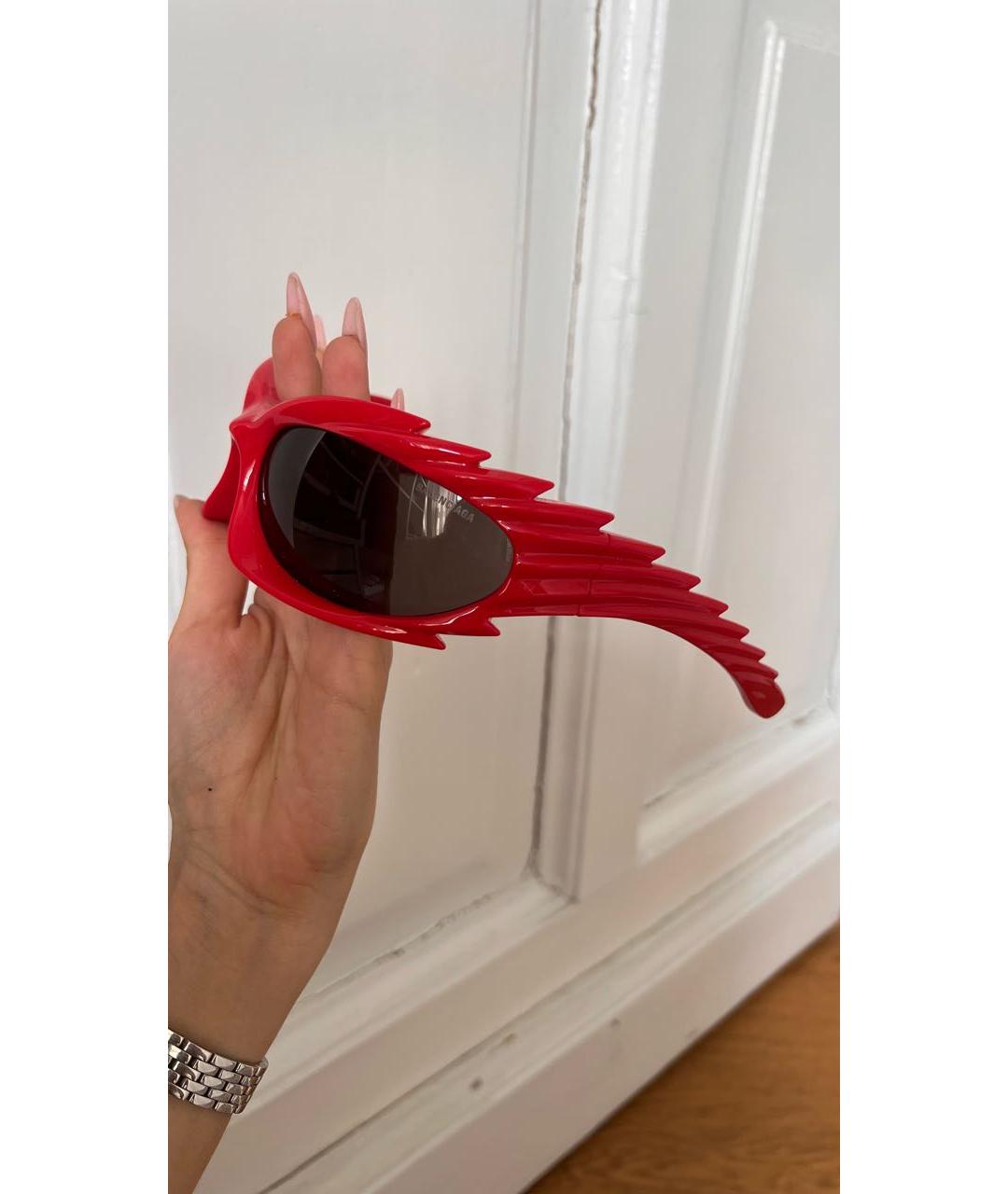 BALENCIAGA Красные пластиковые солнцезащитные очки, фото 4