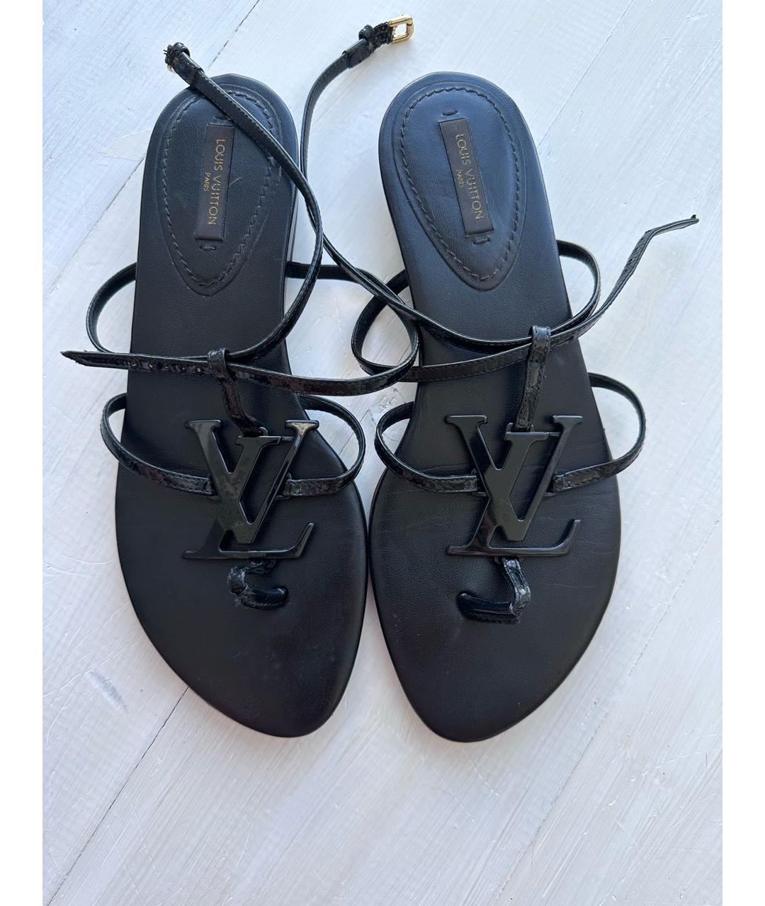 LOUIS VUITTON PRE-OWNED Черные кожаные сандалии, фото 6