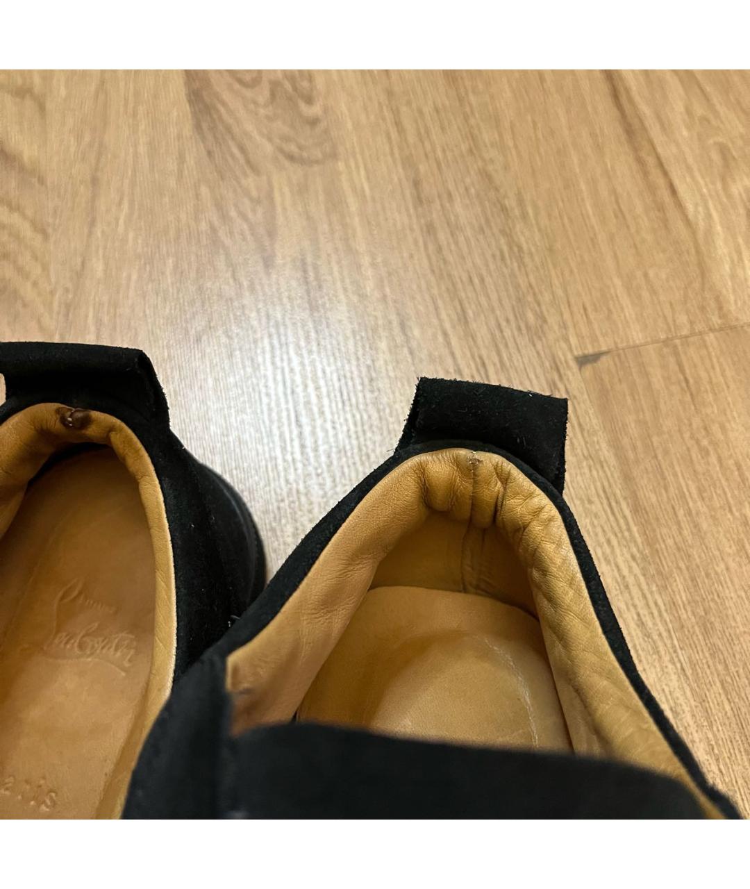 CHRISTIAN LOUBOUTIN Черные замшевые низкие кроссовки / кеды, фото 7