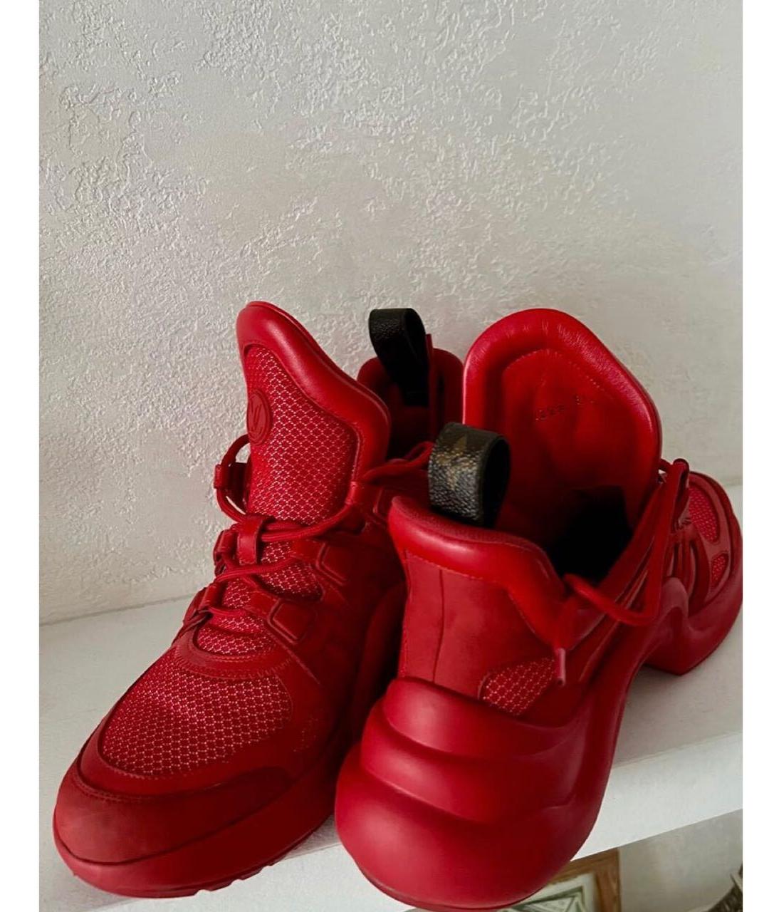LOUIS VUITTON PRE-OWNED Красные кожаные кроссовки, фото 2