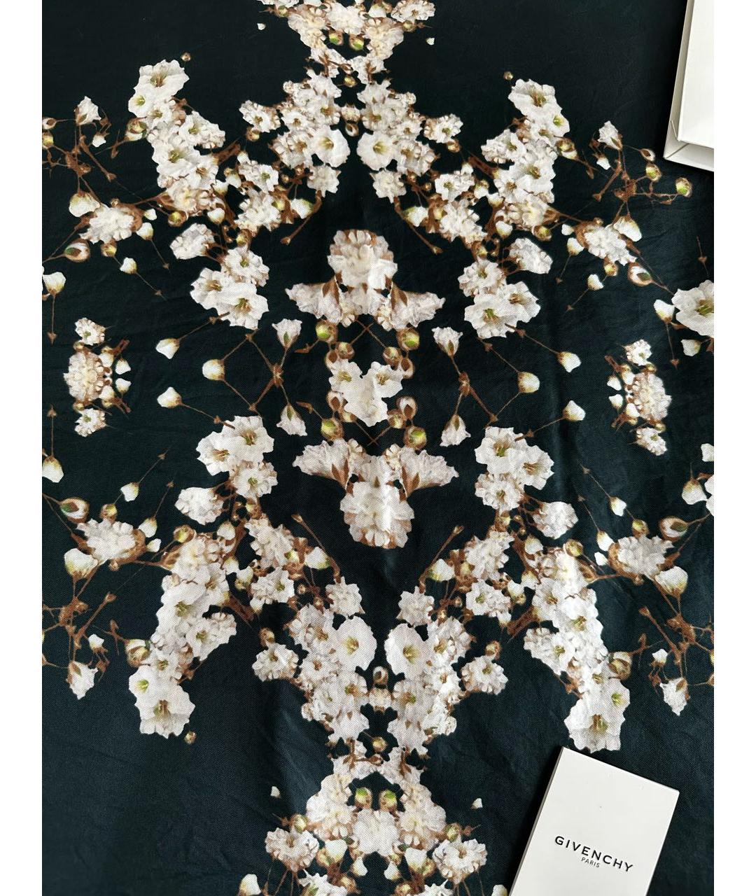 GIVENCHY Зеленый шелковый платок, фото 4