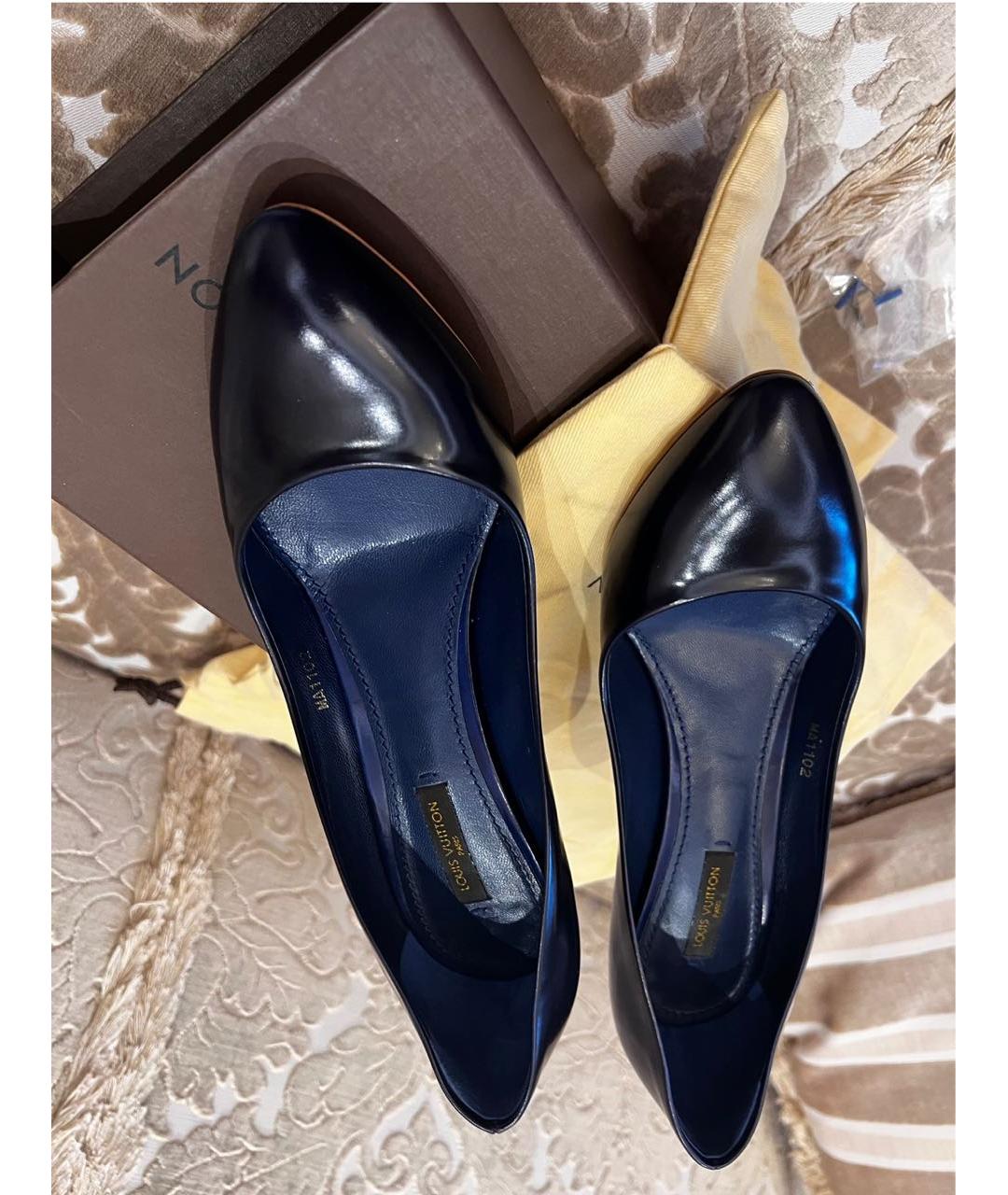 LOUIS VUITTON Темно-синие кожаные лодочки на низком каблуке, фото 4
