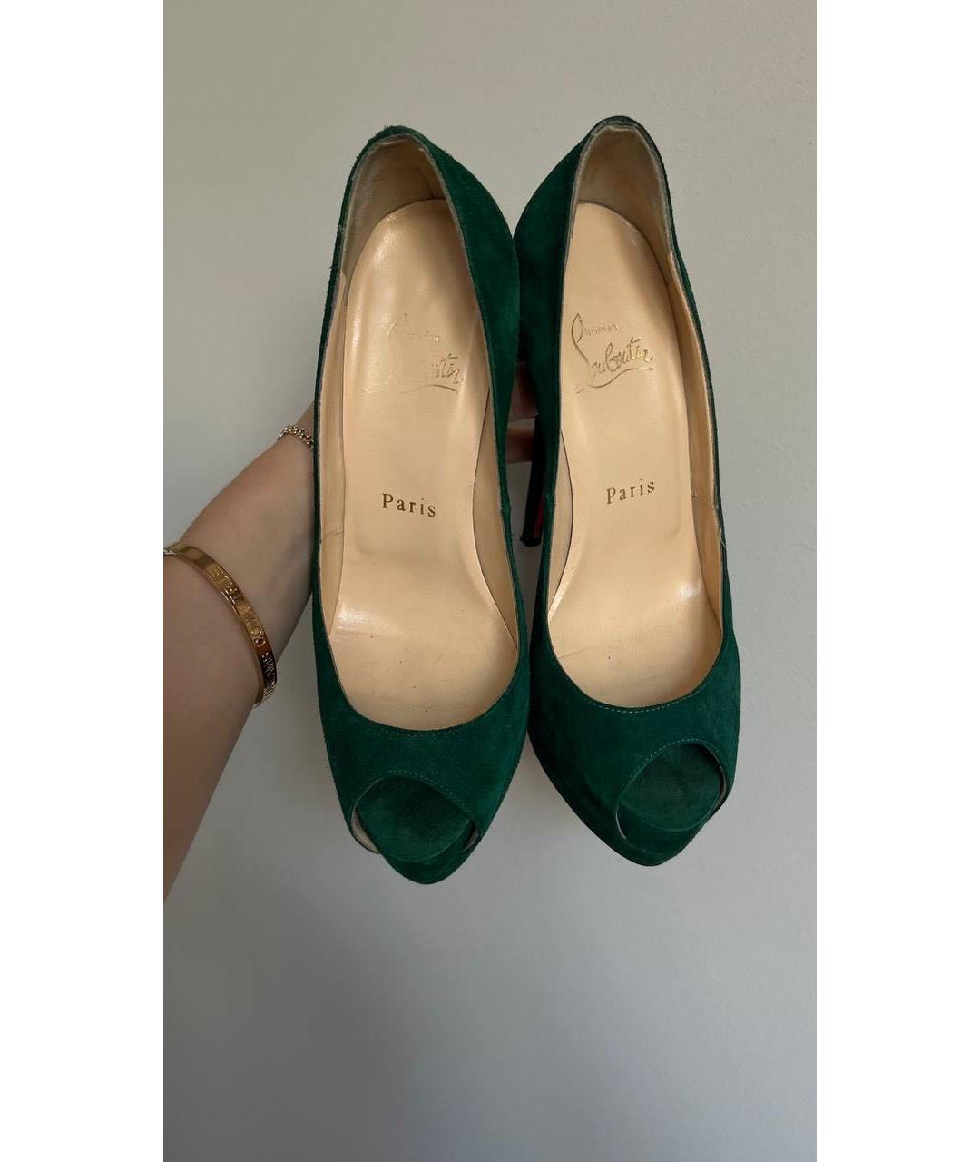 CHRISTIAN LOUBOUTIN Зеленые бархатные туфли, фото 3