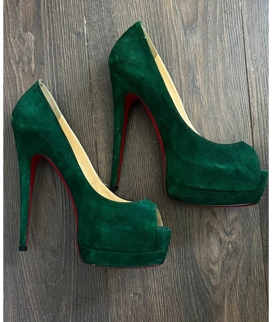 CHRISTIAN LOUBOUTIN Зеленые бархатные туфли, фото 5