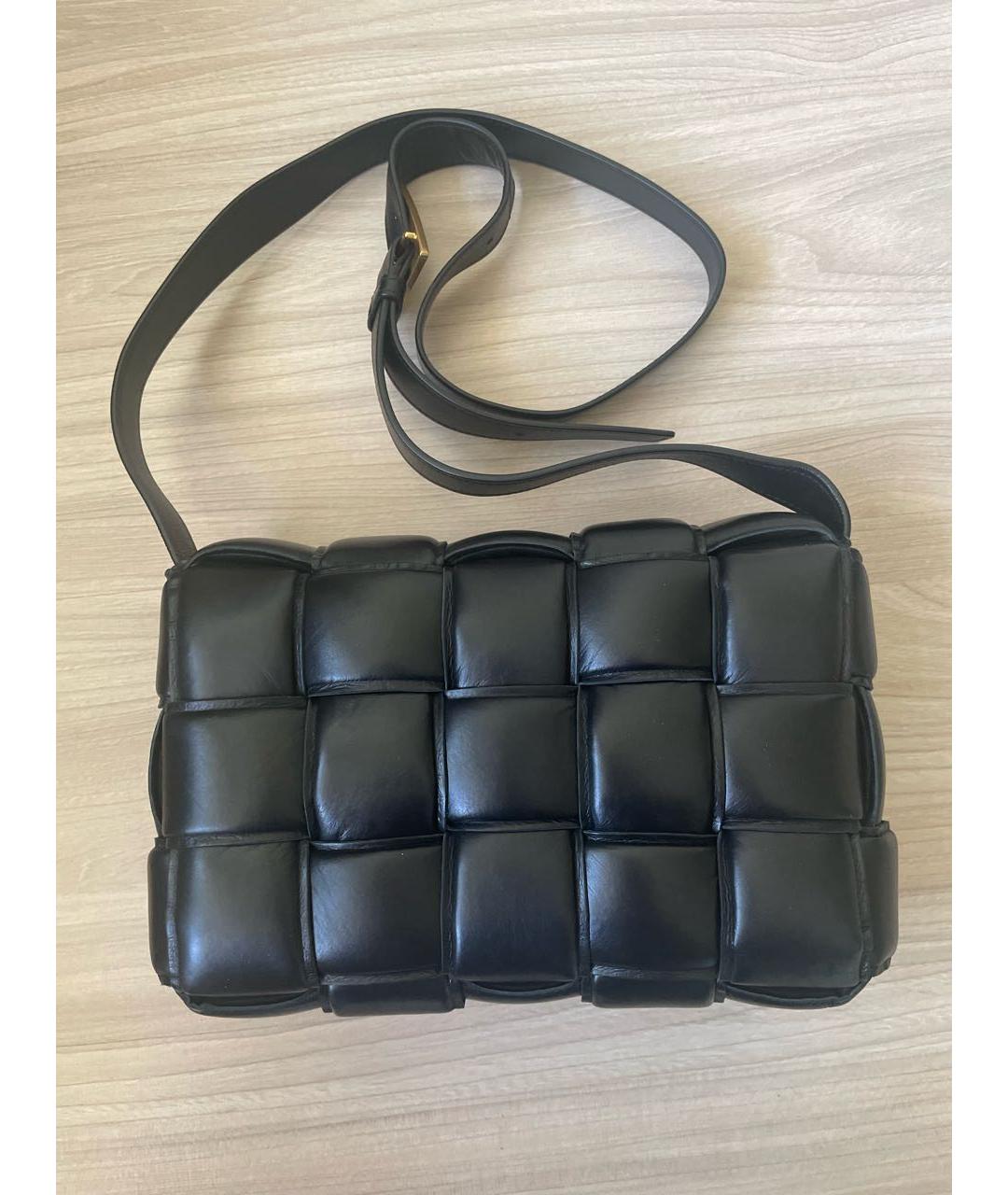 BOTTEGA VENETA Черная кожаная сумка через плечо, фото 2