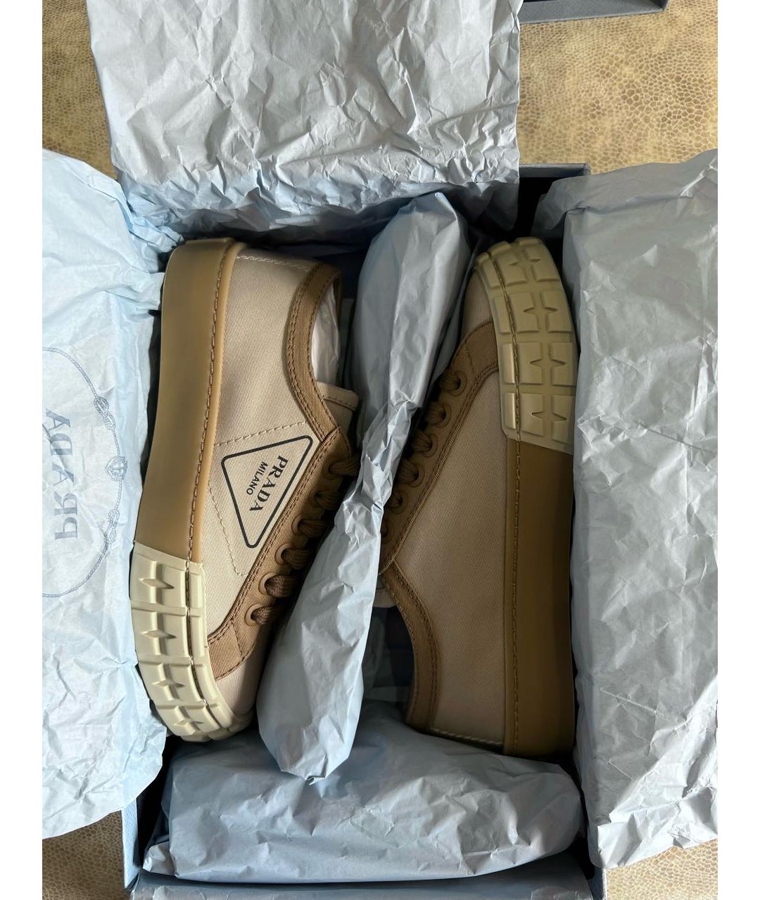 PRADA Бежевые текстильные кеды, фото 7