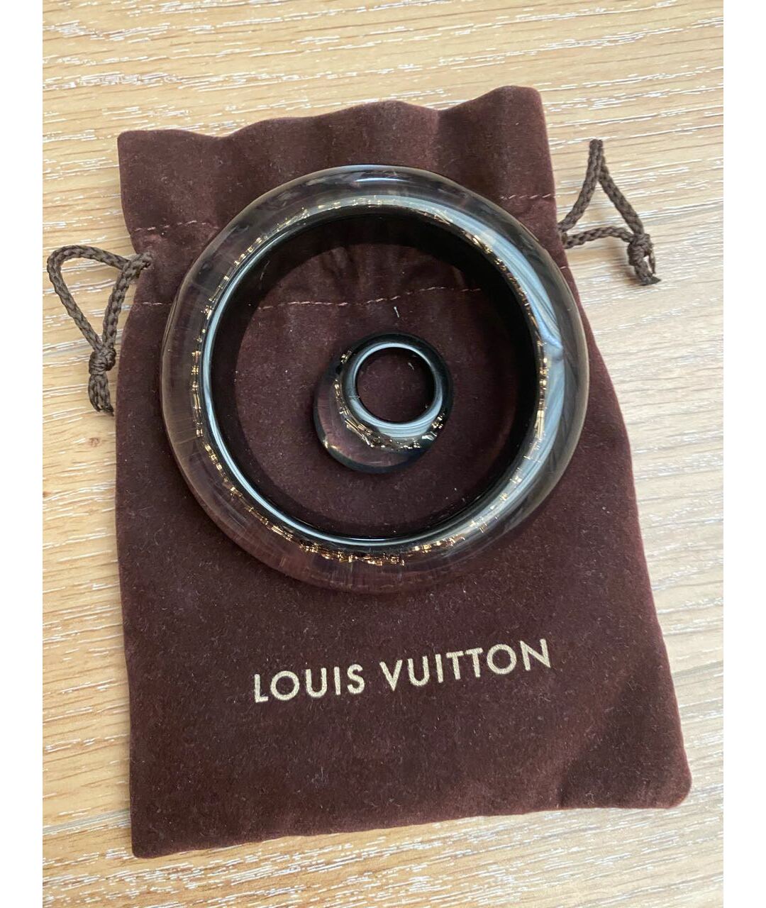 LOUIS VUITTON PRE-OWNED Черное пластиковое кольцо, фото 7