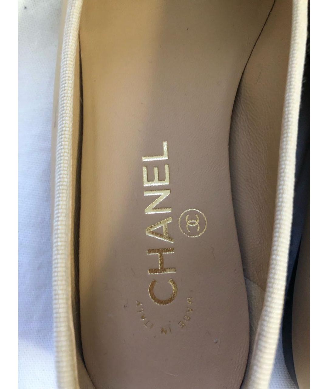 CHANEL Бежевые кожаные балетки, фото 5