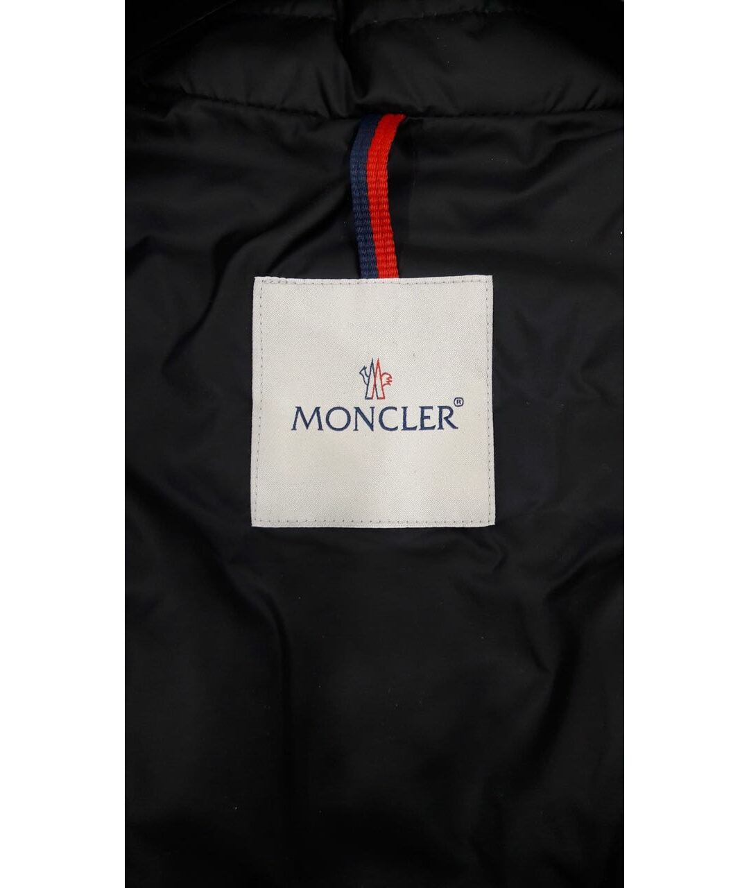 MONCLER Черная полиэстеровая куртка, фото 2