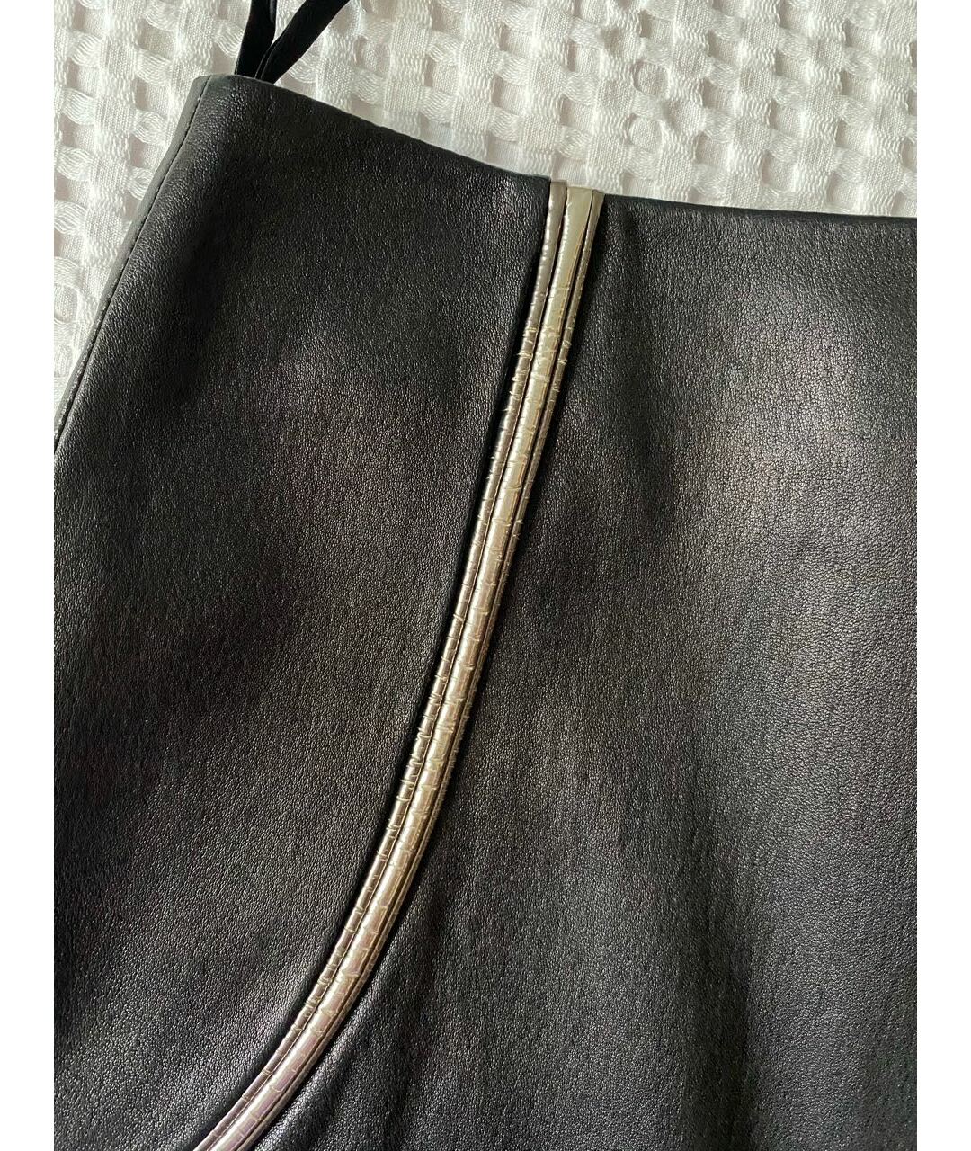 CHANEL PRE-OWNED Черная кожаная юбка миди, фото 7