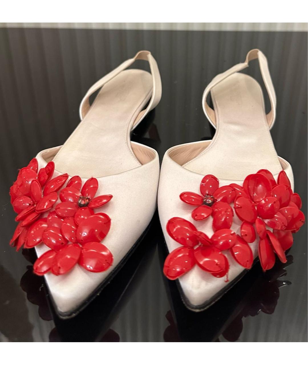 GIAMBATTISTA VALLI Бежевые текстильные лодочки на низком каблуке, фото 4