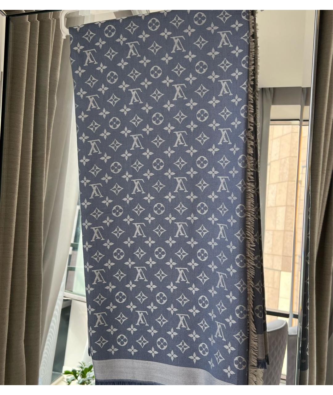 LOUIS VUITTON Голубой шелковый платок, фото 5