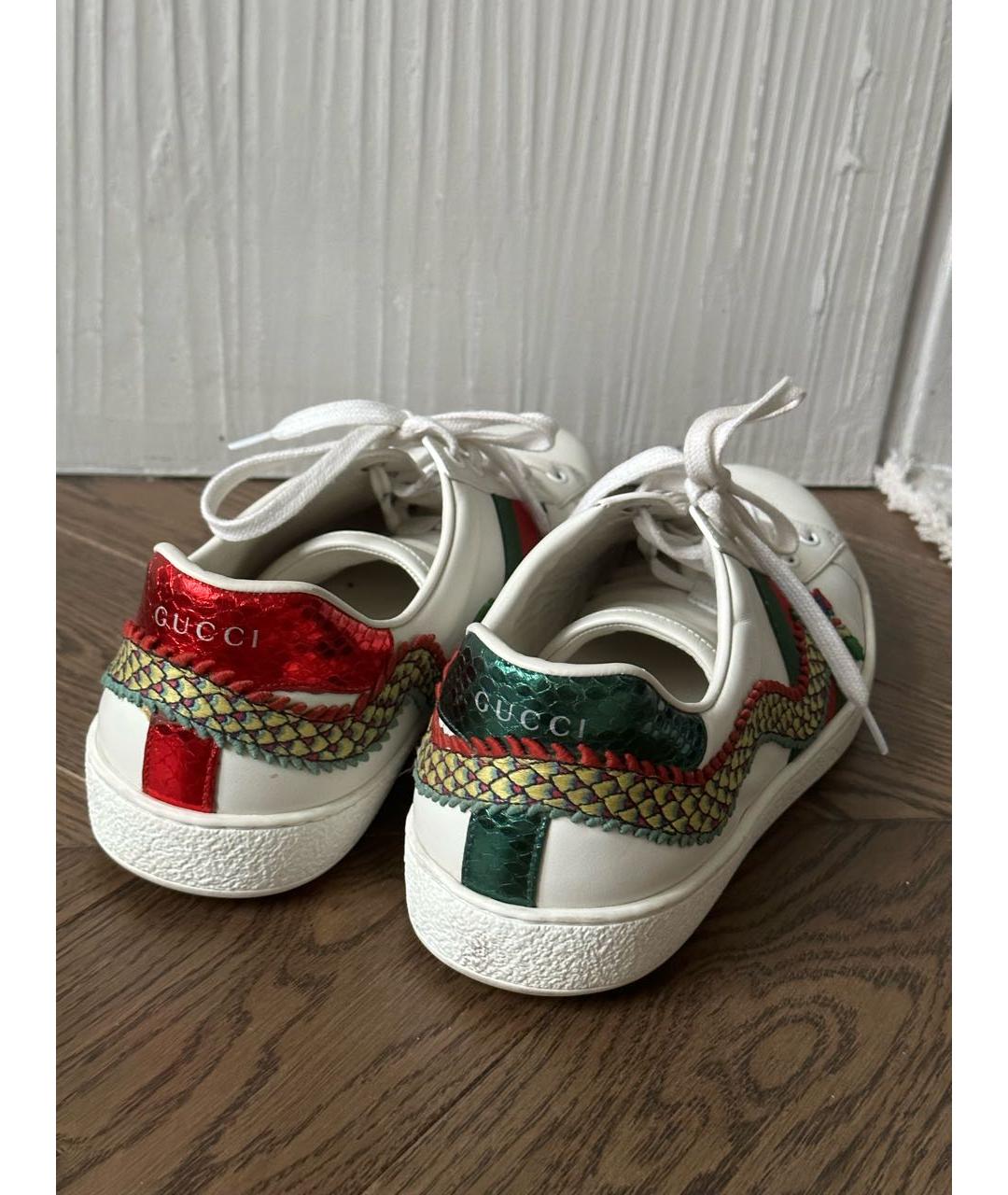 GUCCI Белые кожаные низкие кроссовки / кеды, фото 4