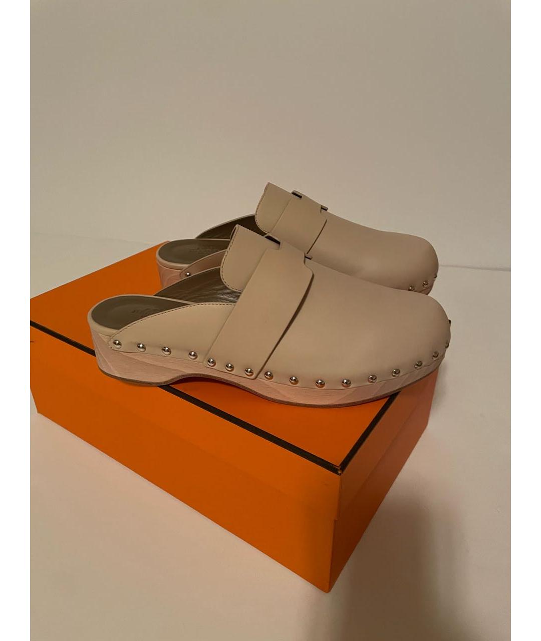 HERMES Бежевые кожаные сабо, фото 2