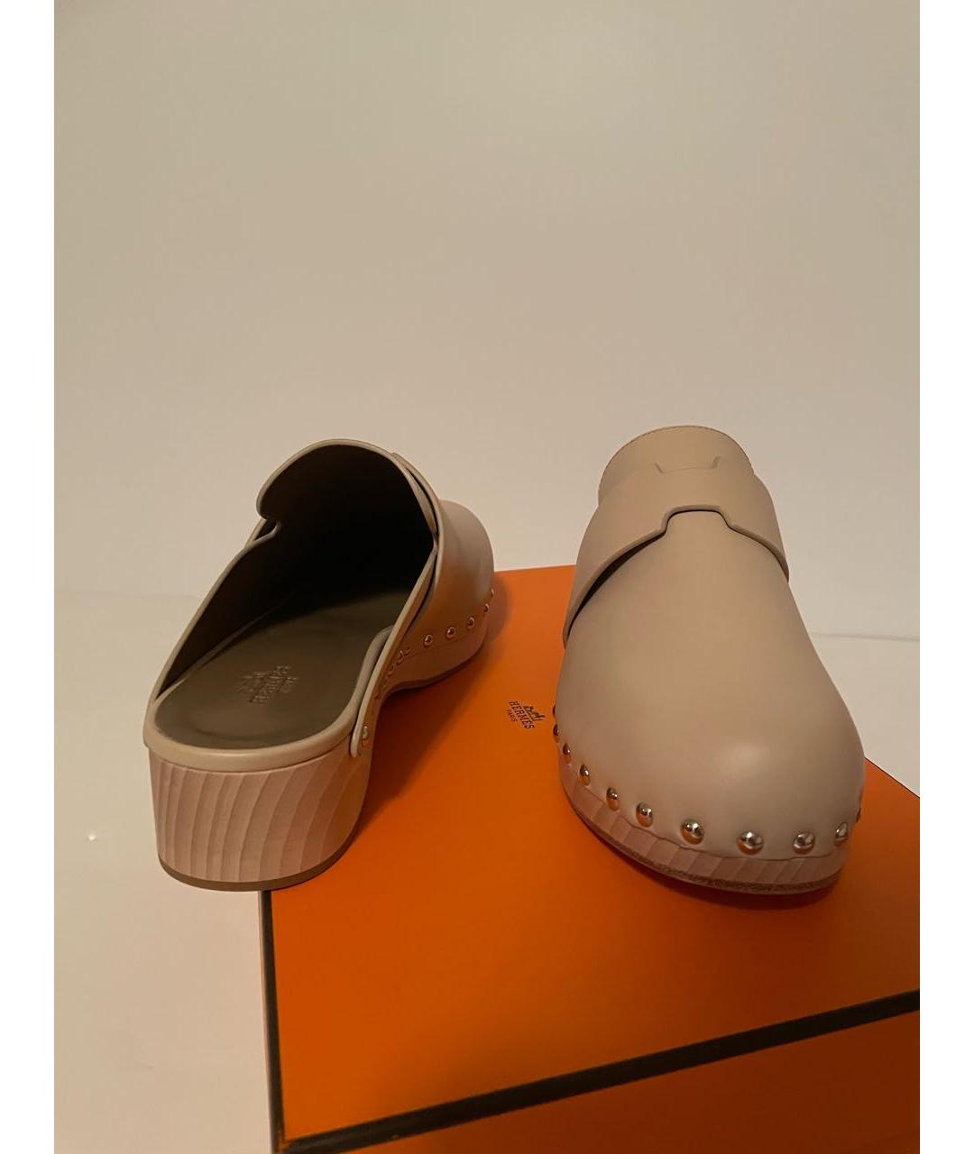 HERMES Бежевые кожаные сабо, фото 3