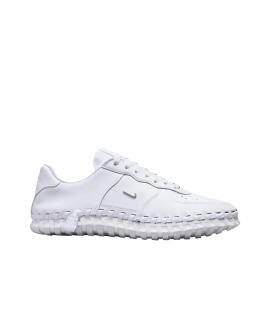 NIKE Кроссовки