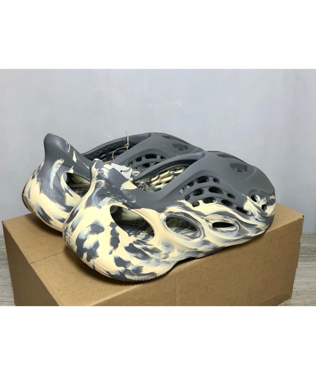 ADIDAS YEEZY Серые резиновые шлепанцы, фото 3