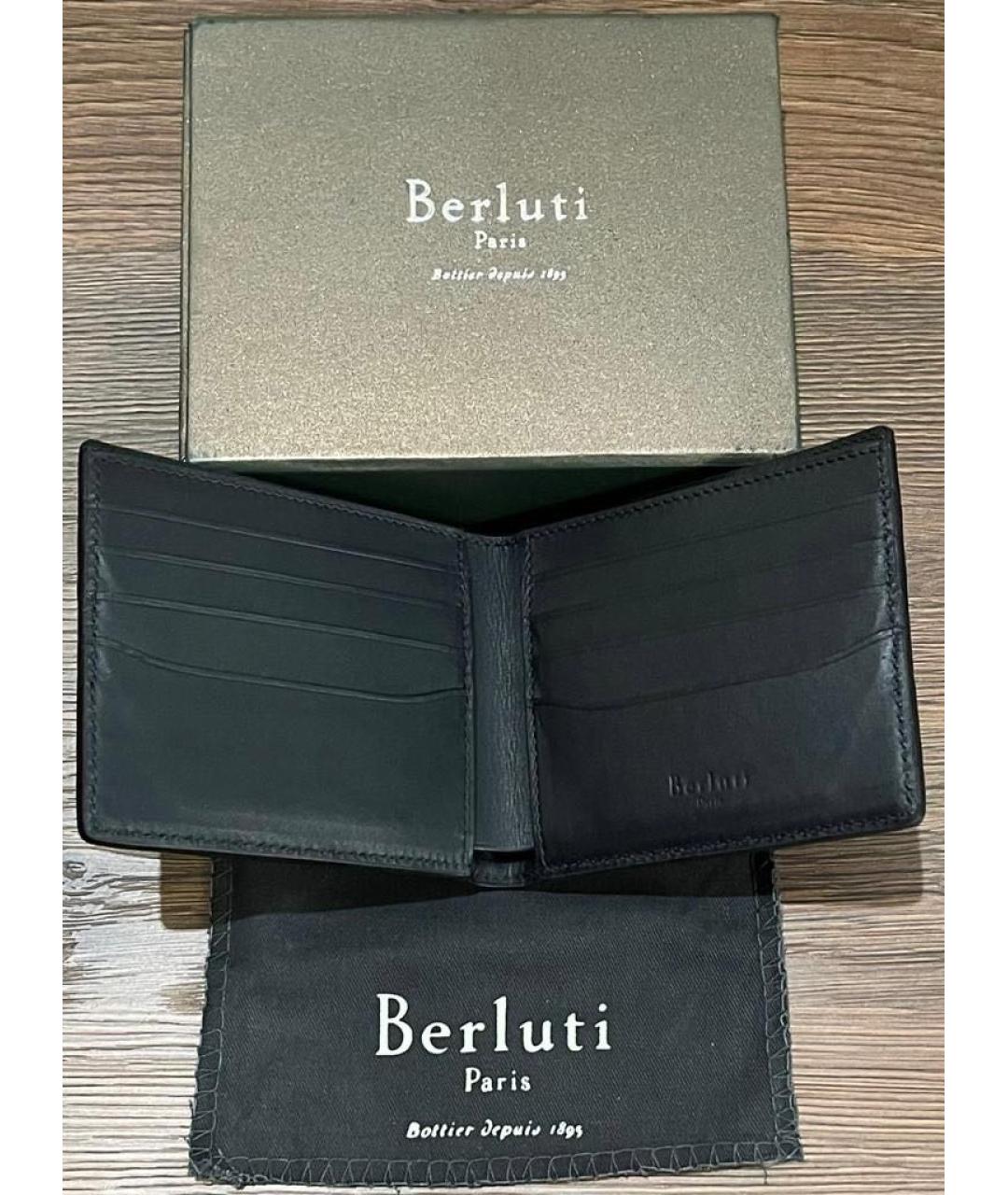 BERLUTI Черный кошелек из экзотической кожи, фото 4