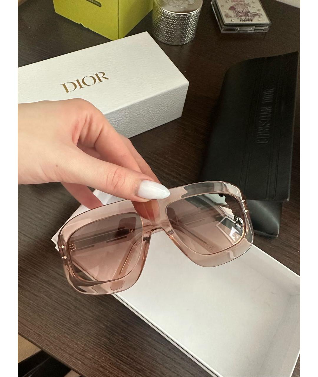 CHRISTIAN DIOR Розовые пластиковые солнцезащитные очки, фото 5