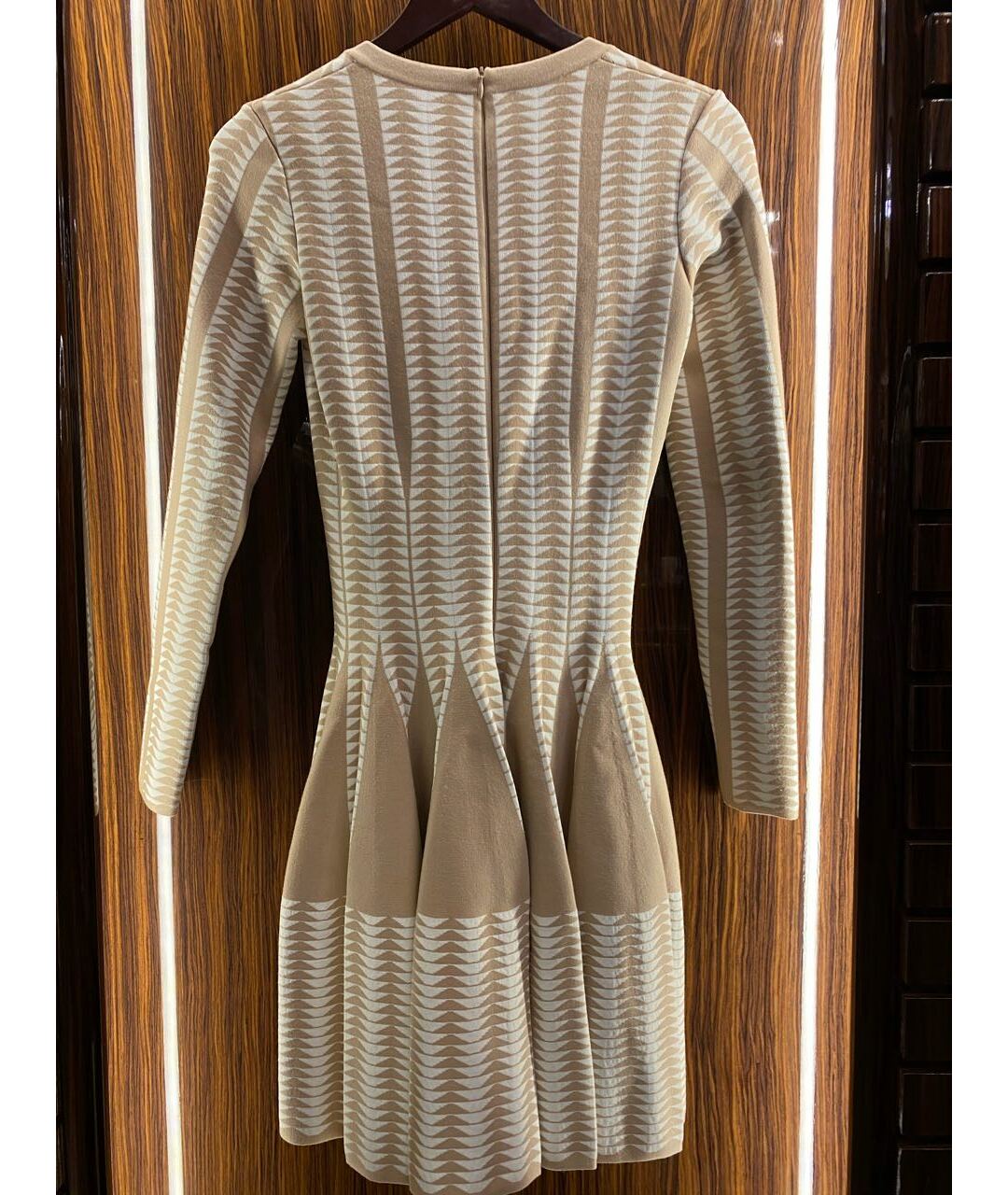 ALAIA Бежевое шерстяное платье, фото 3
