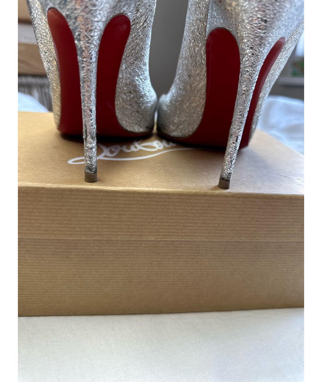 CHRISTIAN LOUBOUTIN Серебряные кожаные туфли, фото 5