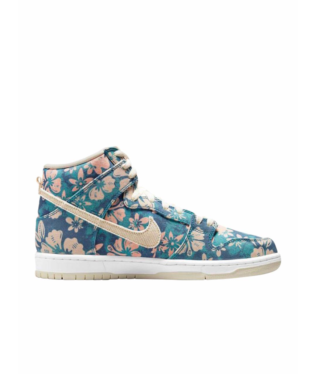 

Высокие кроссовки / кеды