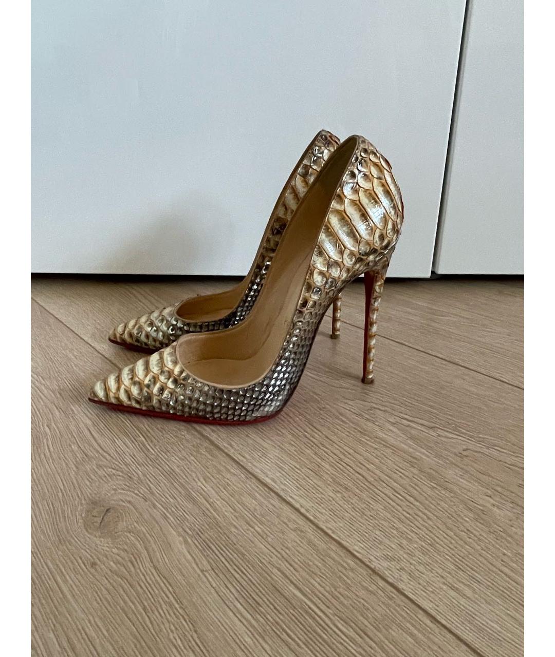 CHRISTIAN LOUBOUTIN Бежевые туфли из экзотической кожи, фото 3