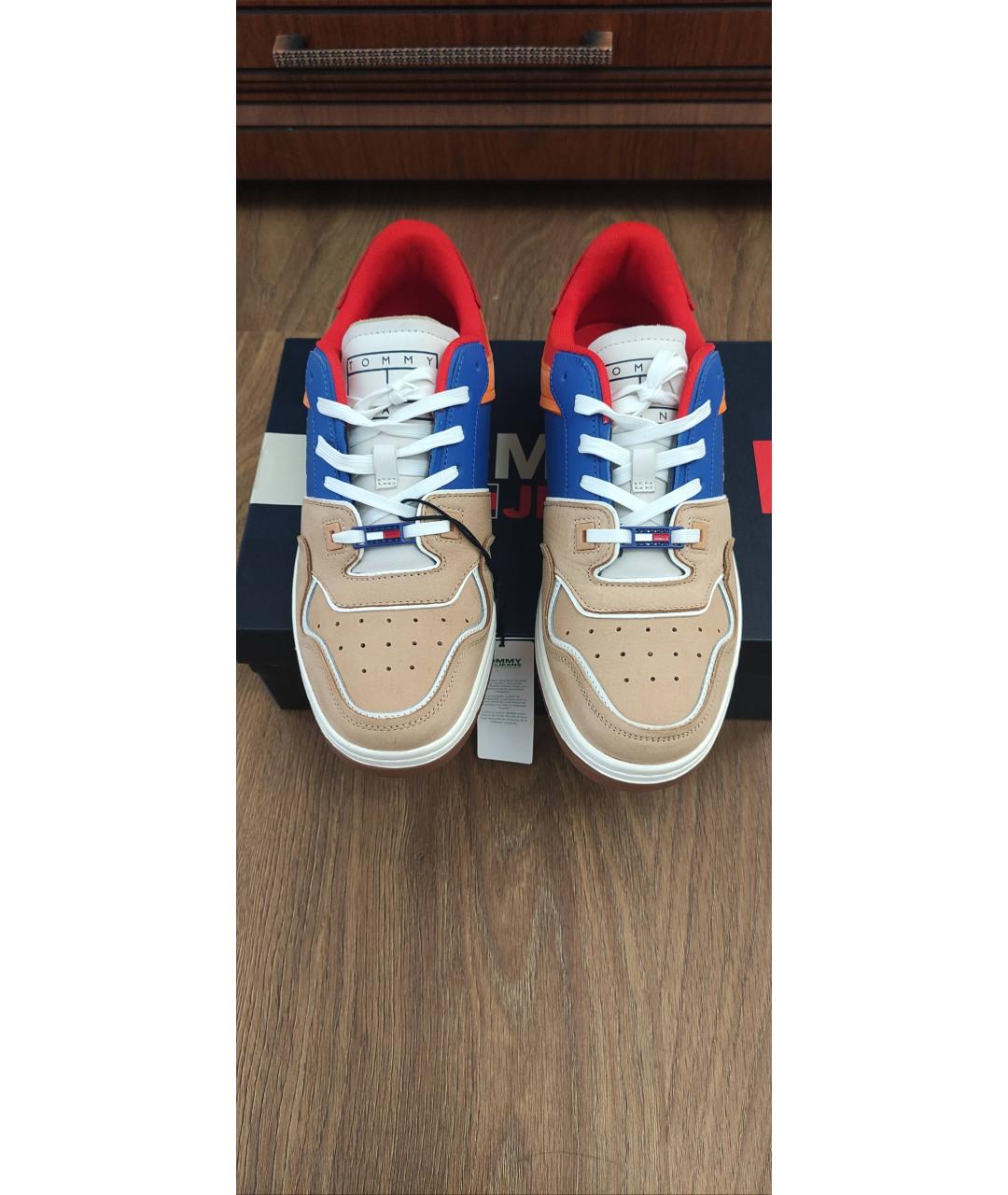 TOMMY HILFIGER Бежевые кожаные низкие кроссовки / кеды, фото 2