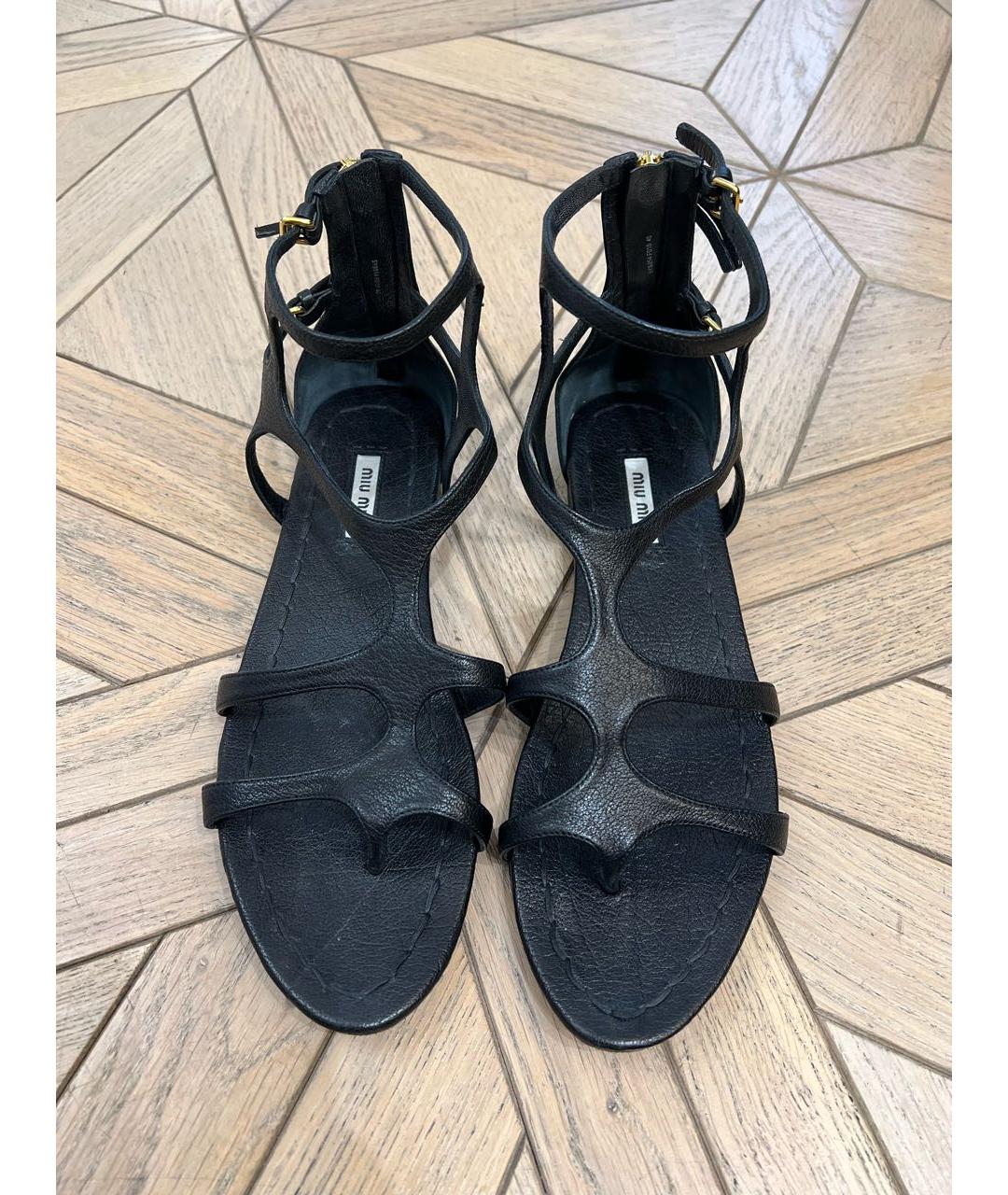 MIU MIU Черные кожаные сандалии, фото 2