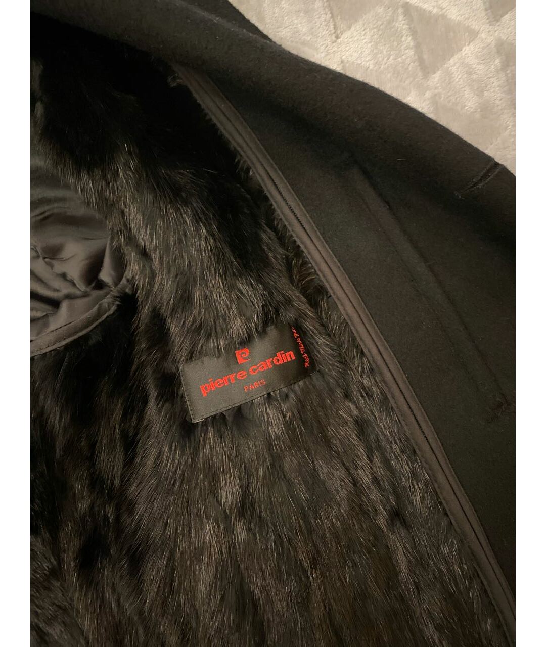 PIERRE CARDIN Черное меховое пальто, фото 3
