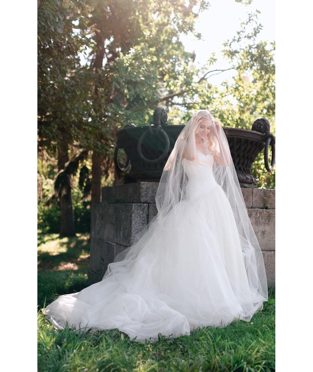 VIKTOR & ROLF Белое атласное свадебное платье, фото 7