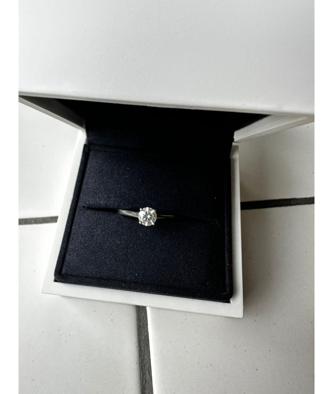 DE BEERS Белое платиновое кольцо, фото 4